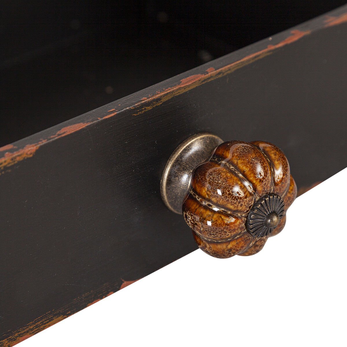 Hazan Siyah Çekmece